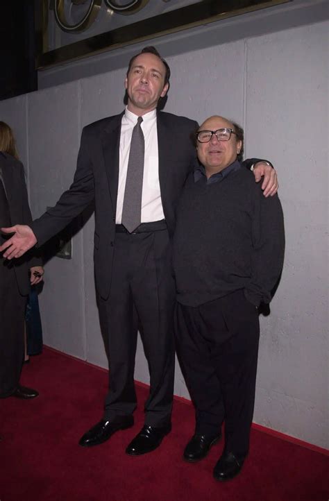 danny de vito größe|How Tall is Danny DeVito and How Has His Height Affected His。